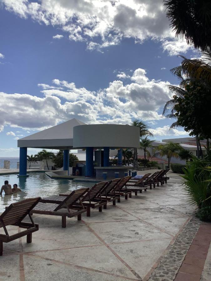 Beachaccess Hotelzone 3705 Cancun Bagian luar foto