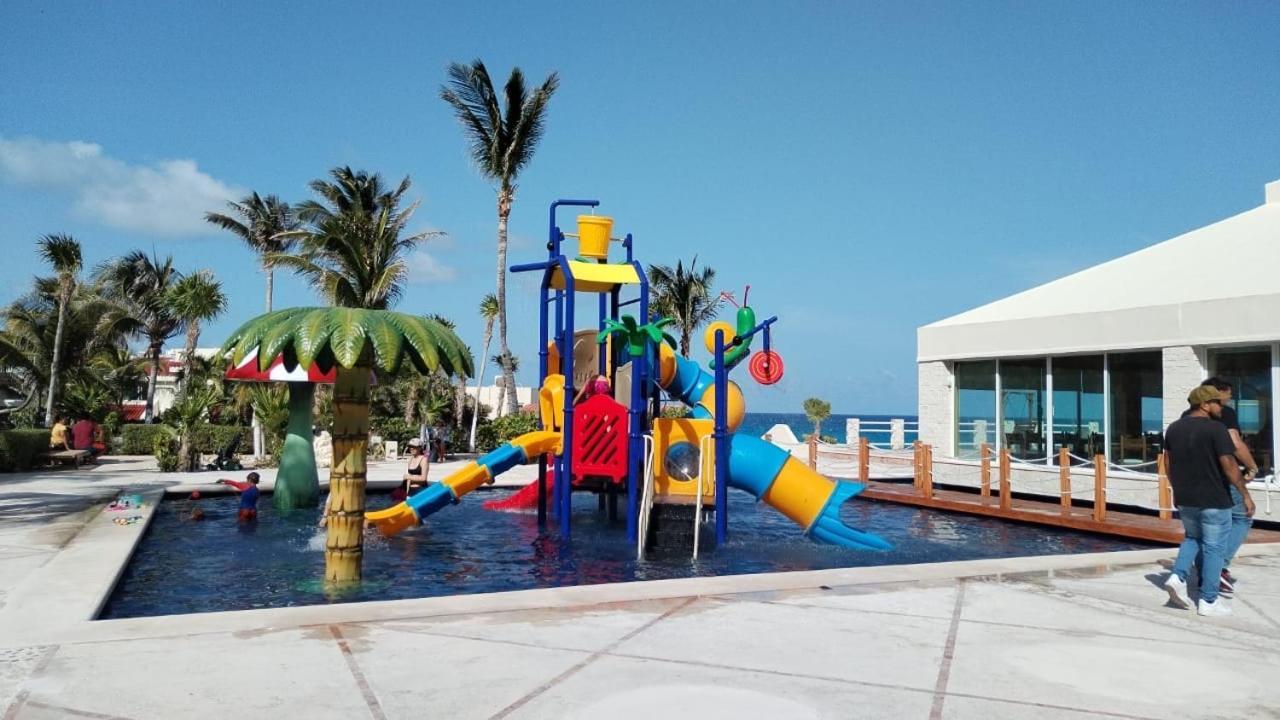Beachaccess Hotelzone 3705 Cancun Bagian luar foto