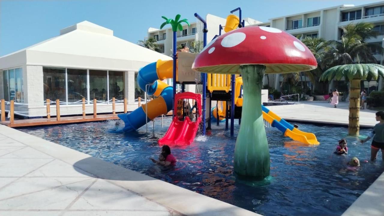 Beachaccess Hotelzone 3705 Cancun Bagian luar foto