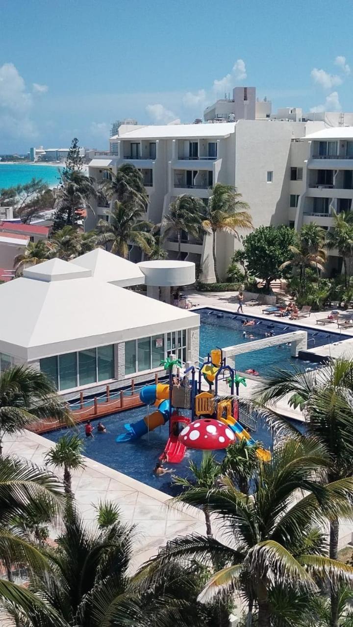 Beachaccess Hotelzone 3705 Cancun Bagian luar foto